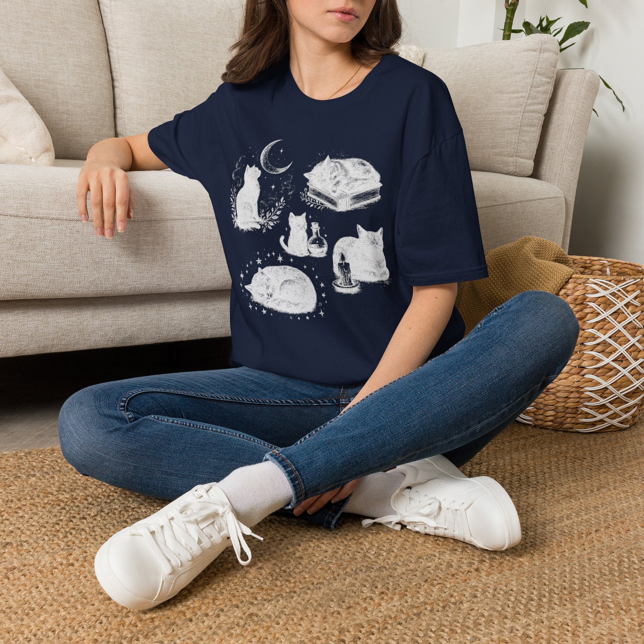 Cozy Familiar Sketch Sheet T-SHIRT