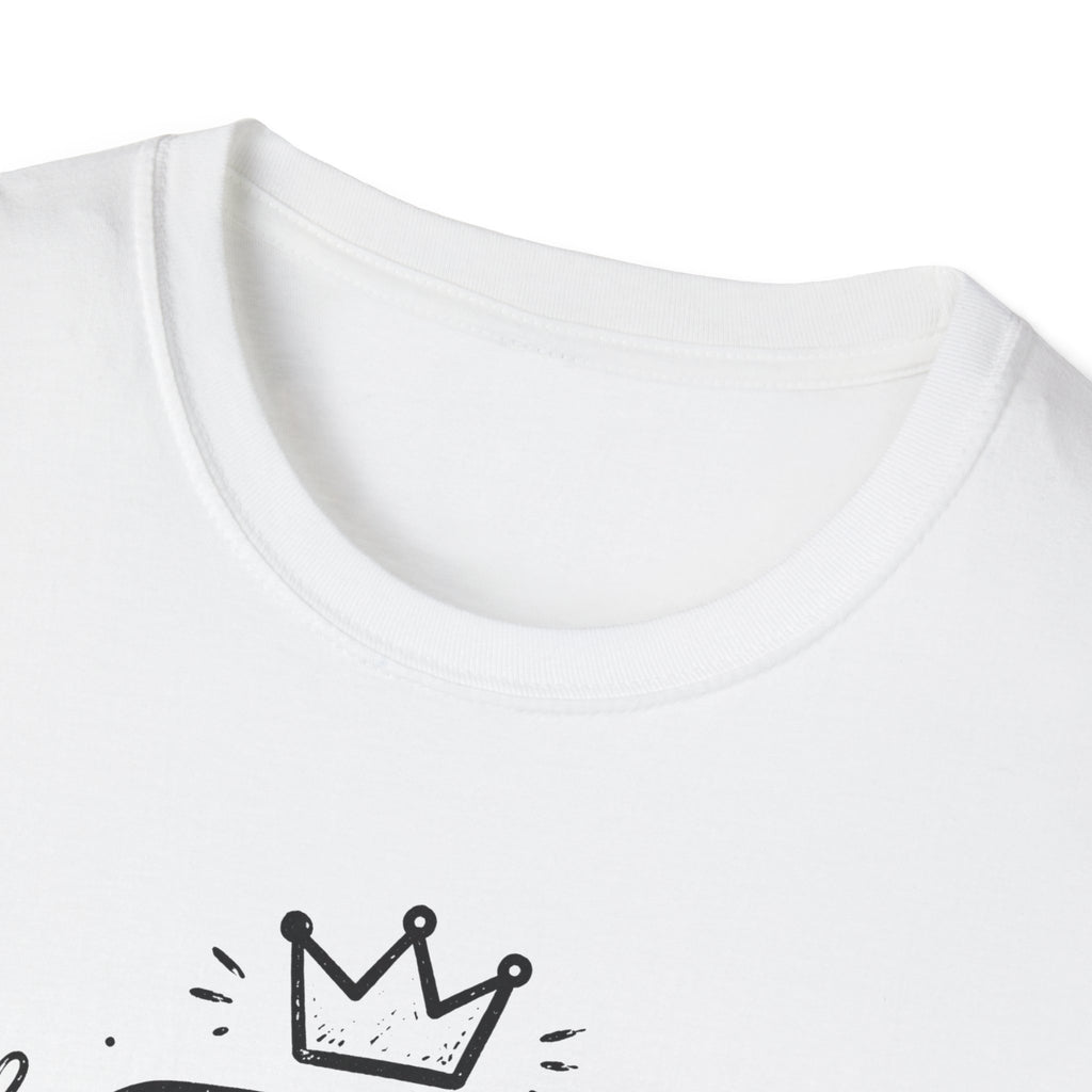 Crowned Cozy Handheld Cat T-shirt
