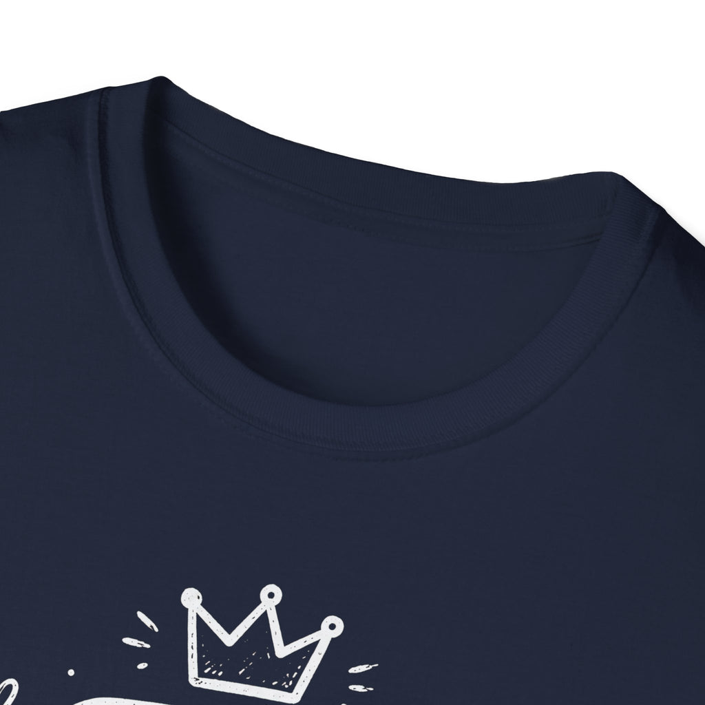 Crowned Cozy Handheld Cat T-shirt