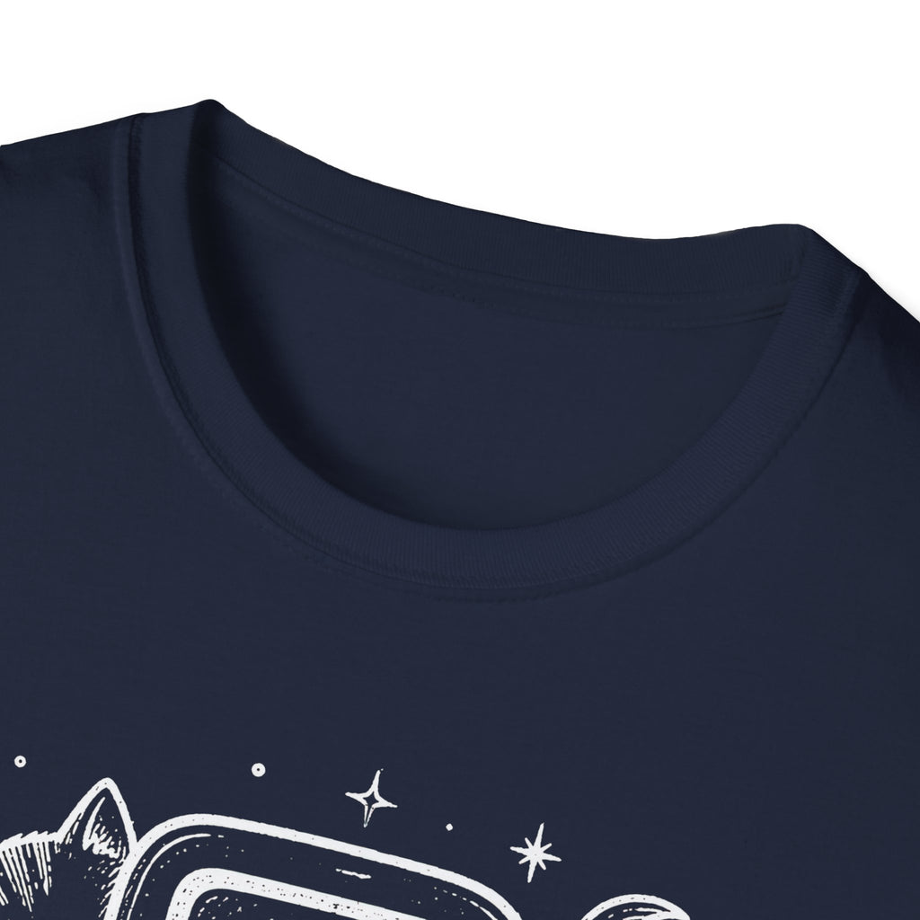 Side Quest Pocket Cat T-shirt
