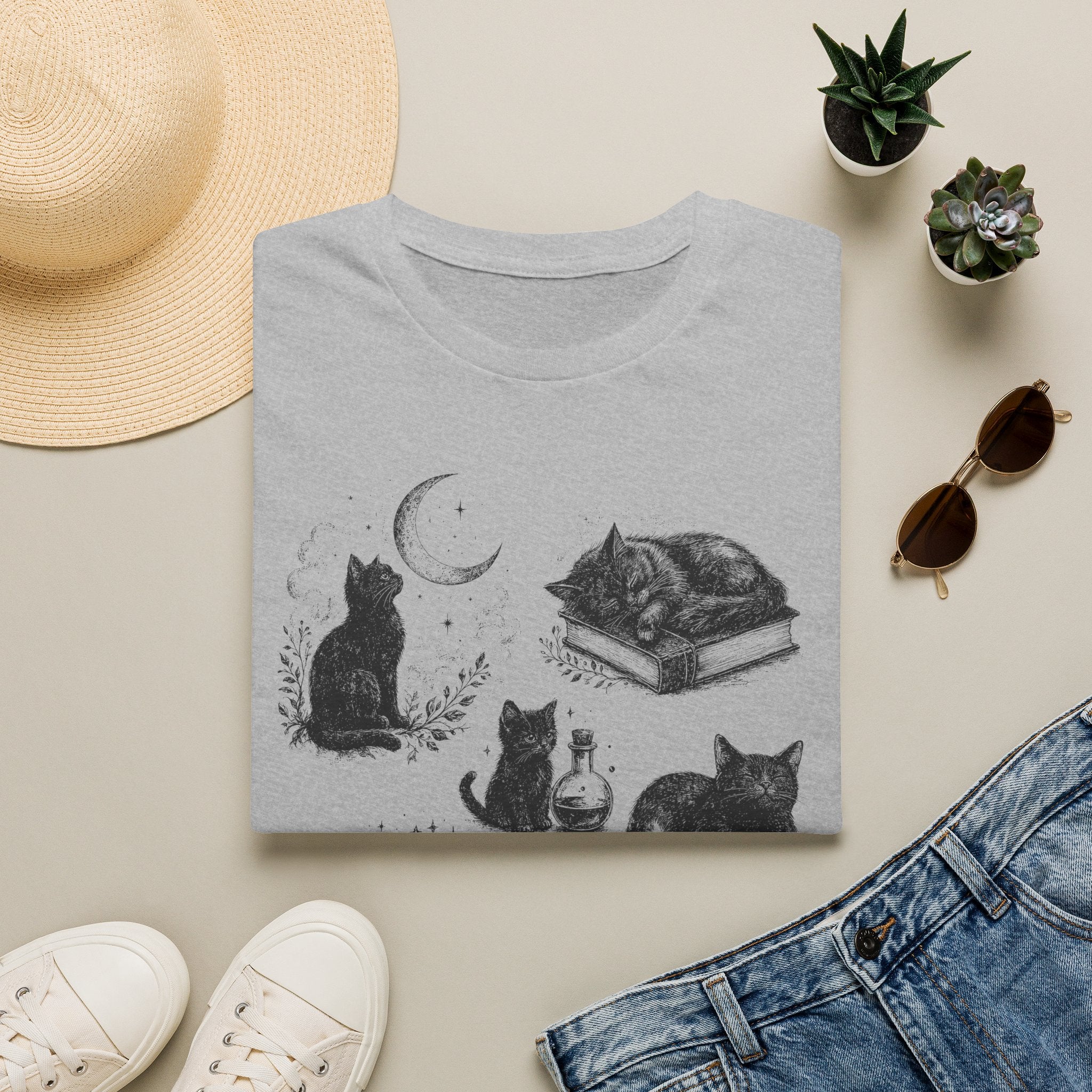 Cozy Familiar Sketch Sheet T-SHIRT