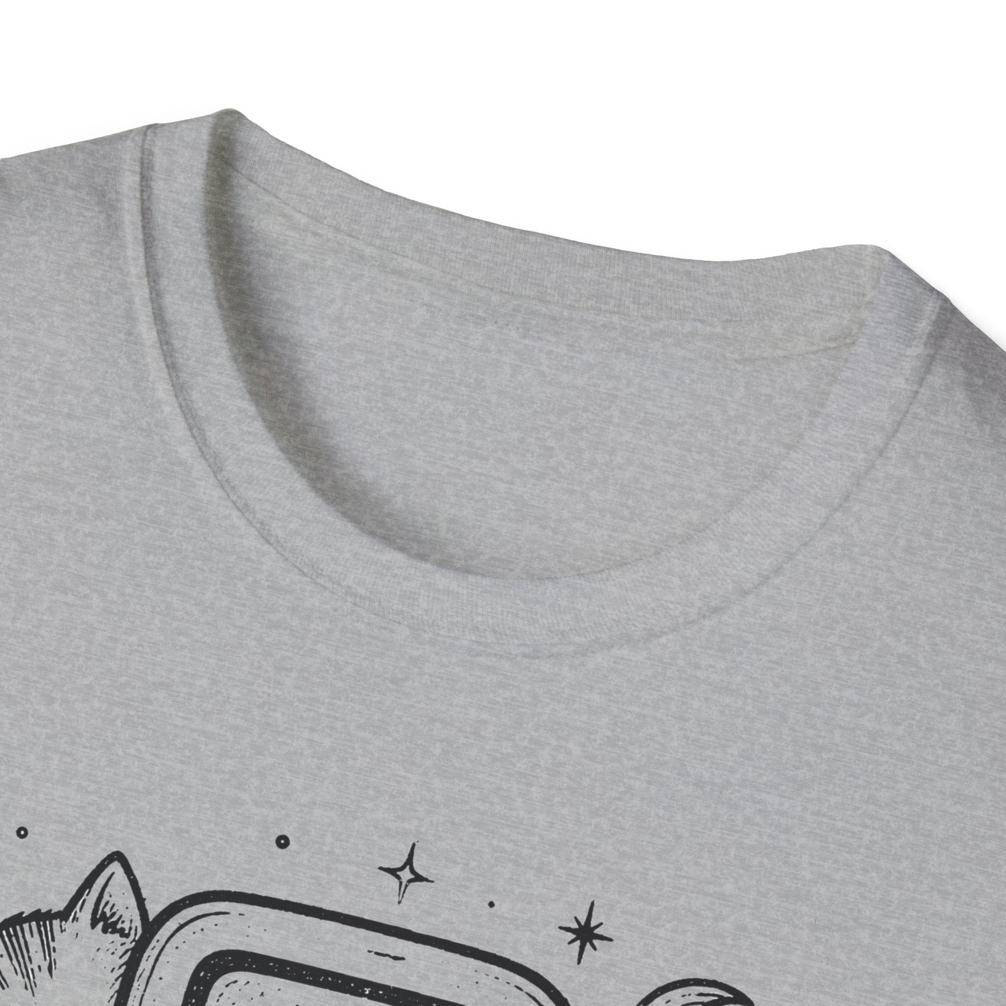 Side Quest Pocket Cat T-shirt