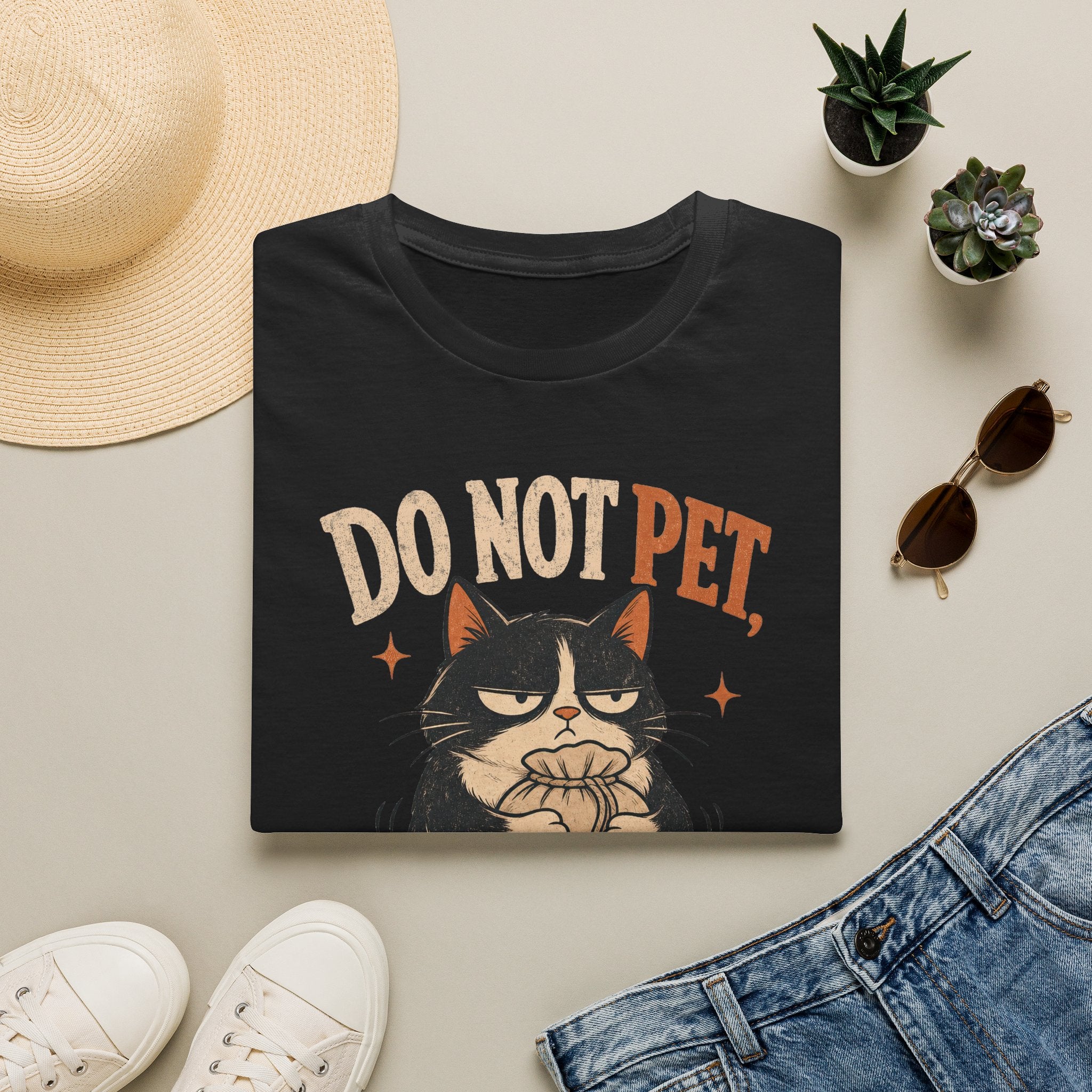 Do Not Pet Looting T-SHIRT