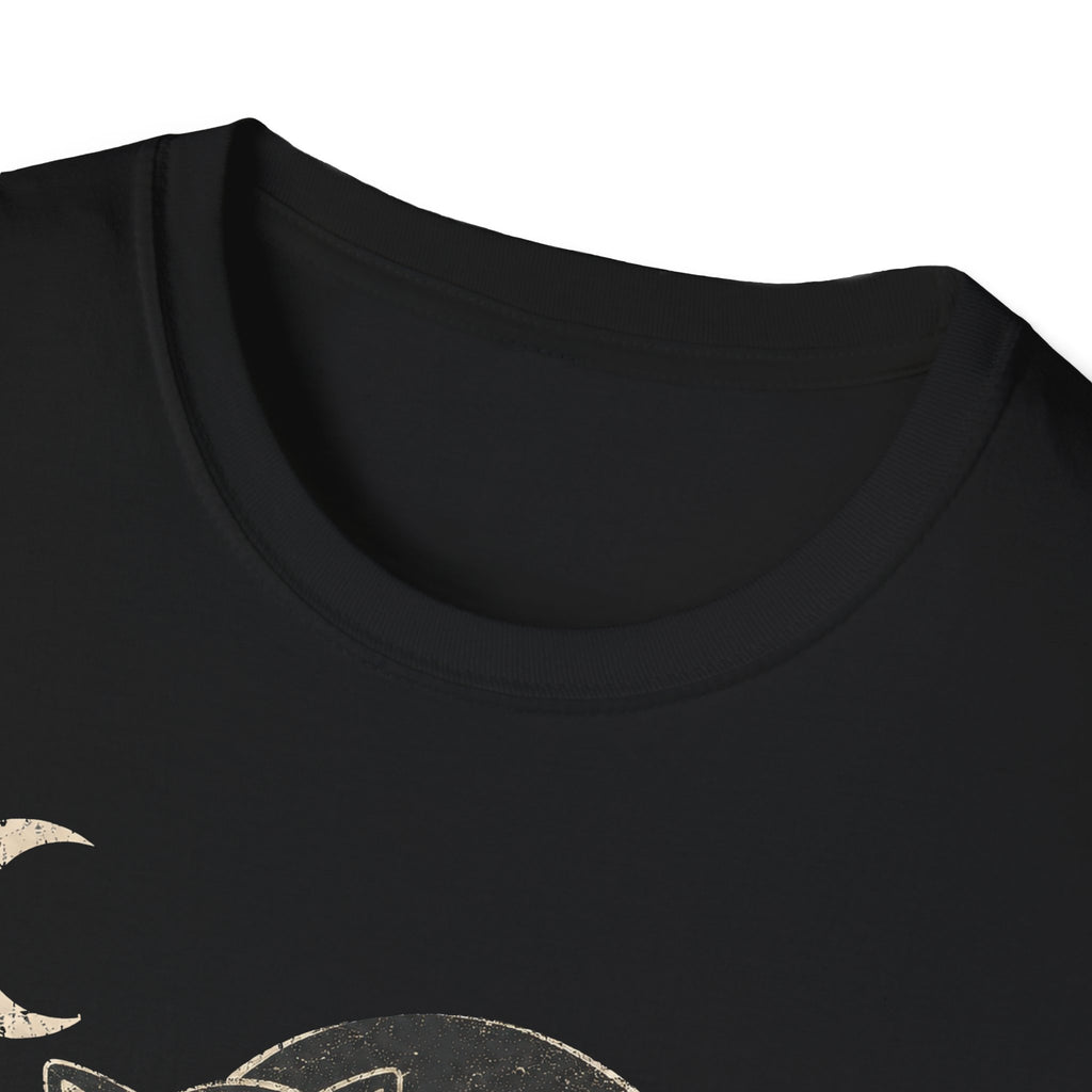 Low HP Familiar T-shirt