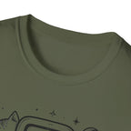 Side Quest Pocket Cat T-shirt