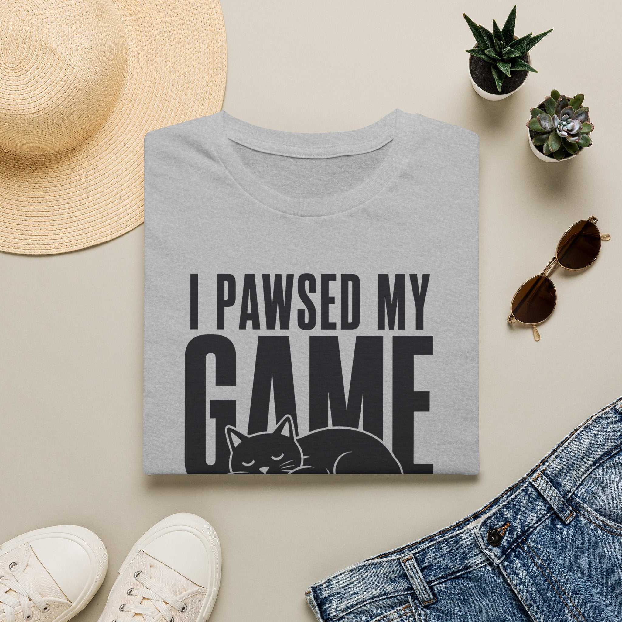 I Pawsed My Game For The Cat T-shirt